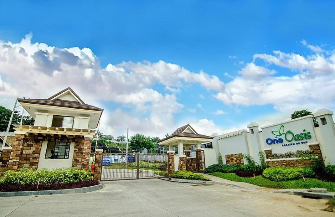 One Oasis Apartment Cdo Cagayan de Oro Eksteriør bilde
